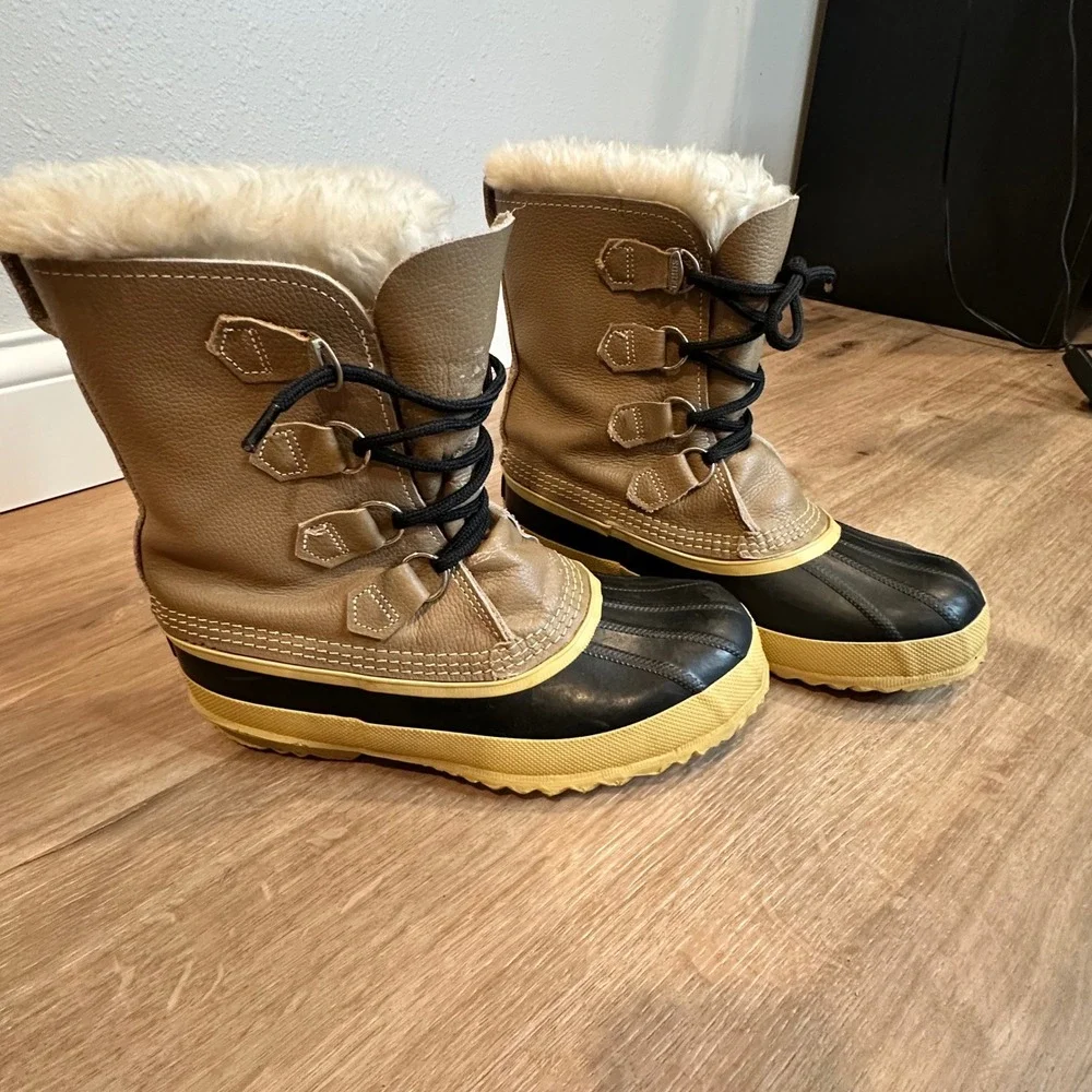 Sorel‎ Caribou Snow Boots Women 9 Tan Leather Waterproof Winter Duck Boots VTG